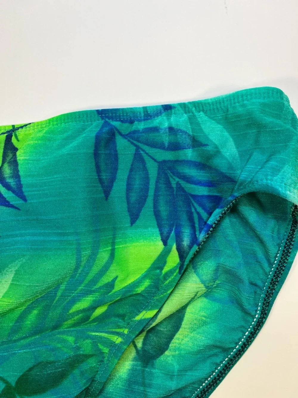 Athena Collection Green Teal Tropical Leaves Bikini Bottoms, size 6